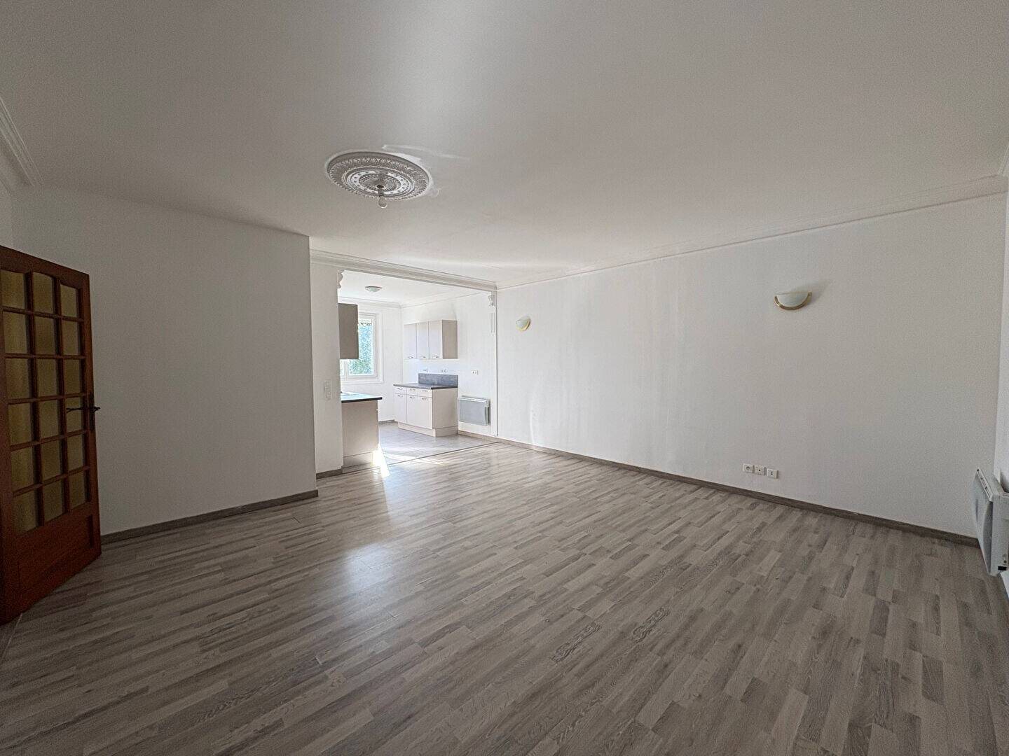 Appartement à louer, 71m², Viry-Châtillon