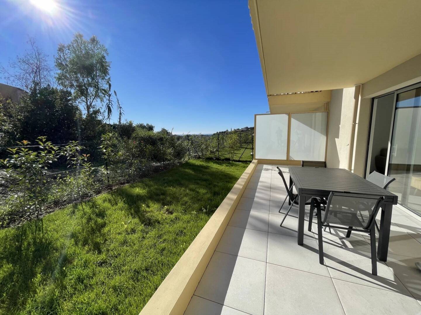 Appartement à louer, 69m², Nice