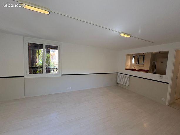 Appartement à louer, 67m², Aix-en-Provence