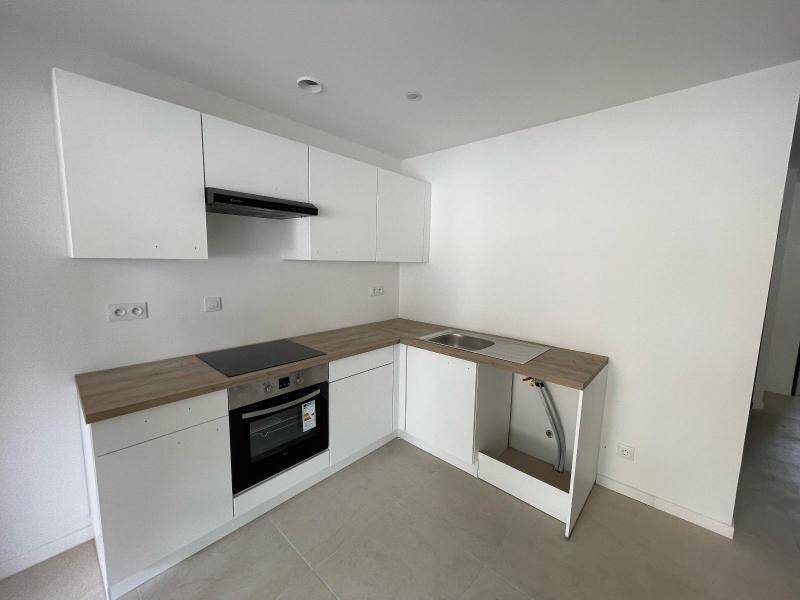 Appartement à louer, 38m², Saint-Cannat