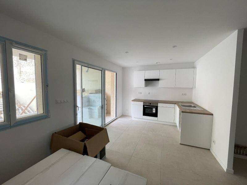Appartement à louer, 38m², Saint-Cannat