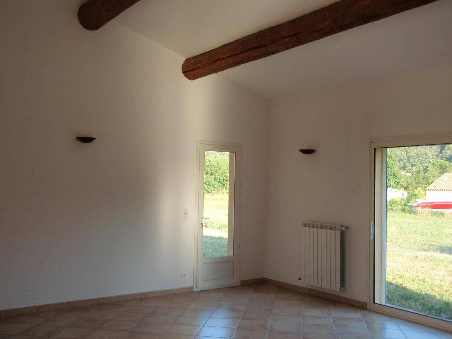 Maison à louer, 132m², Simiane-Collongue