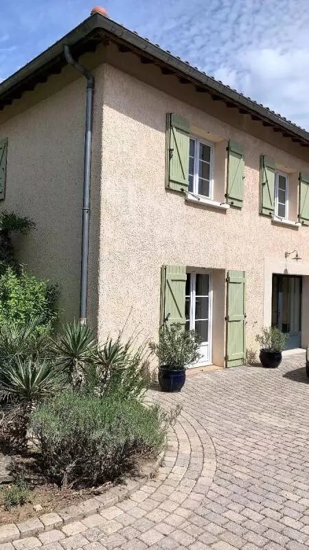 Maison à louer, 140m², Grézieu-la-Varenne