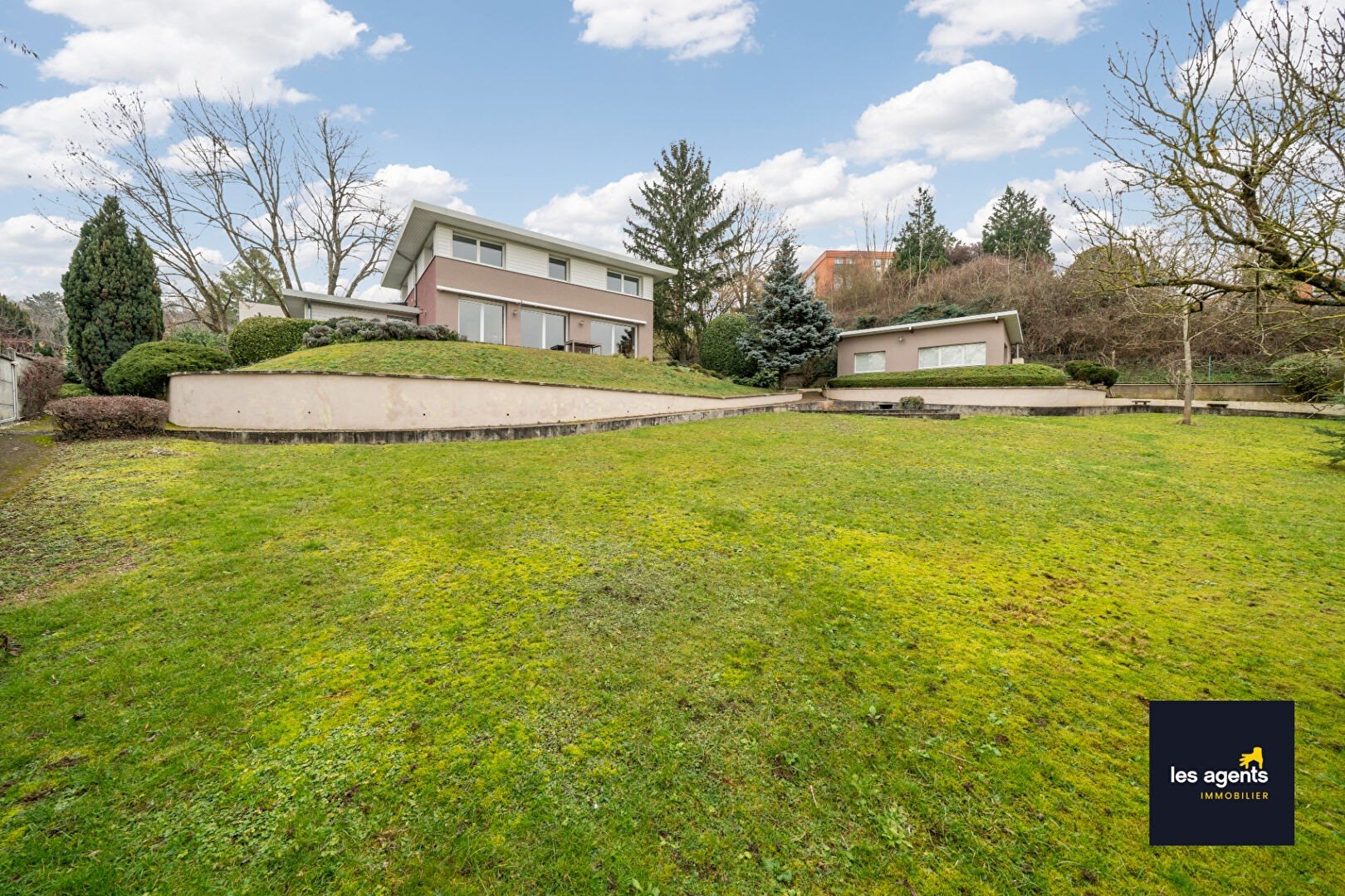 Maison à vendre, 328m², Saint-Max