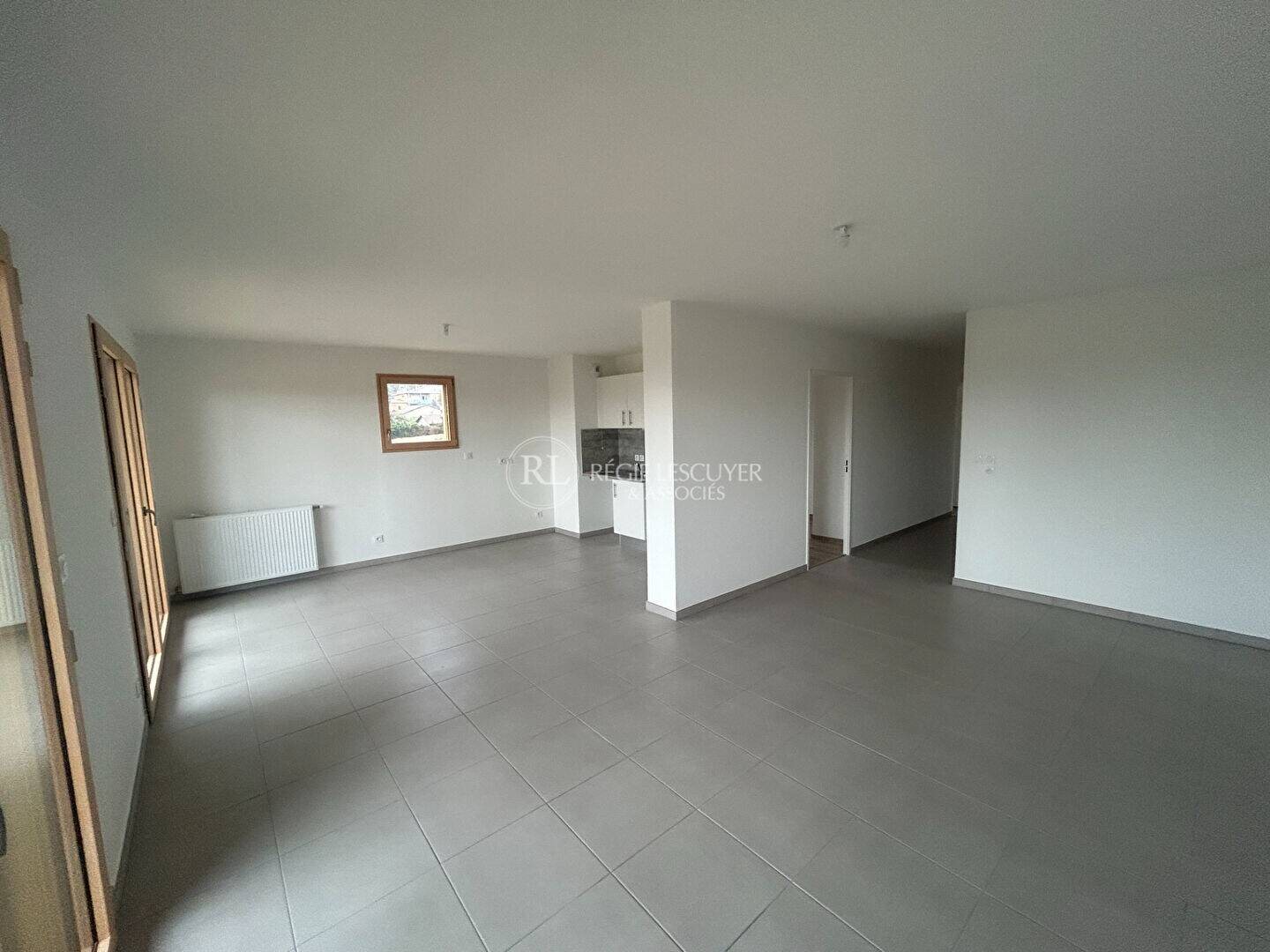 Appartement à louer, 90m², Trévoux