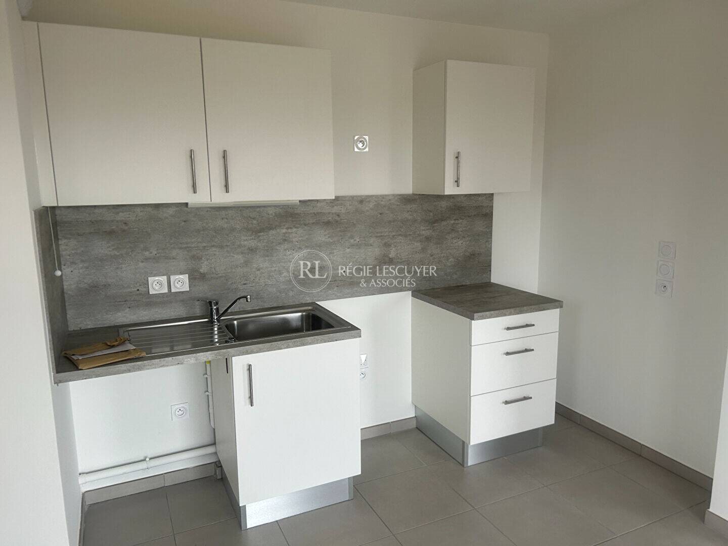 Appartement à louer, 90m², Trévoux