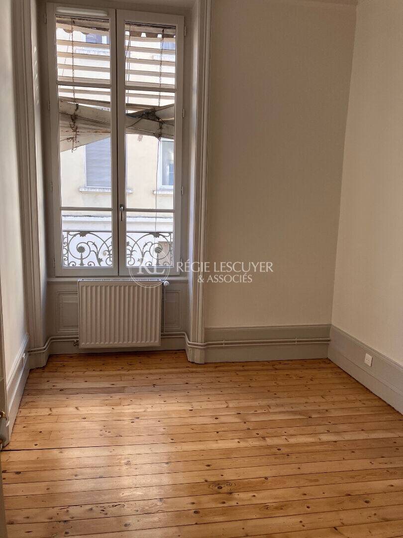 Appartement à louer, 63m², Lyon 1er