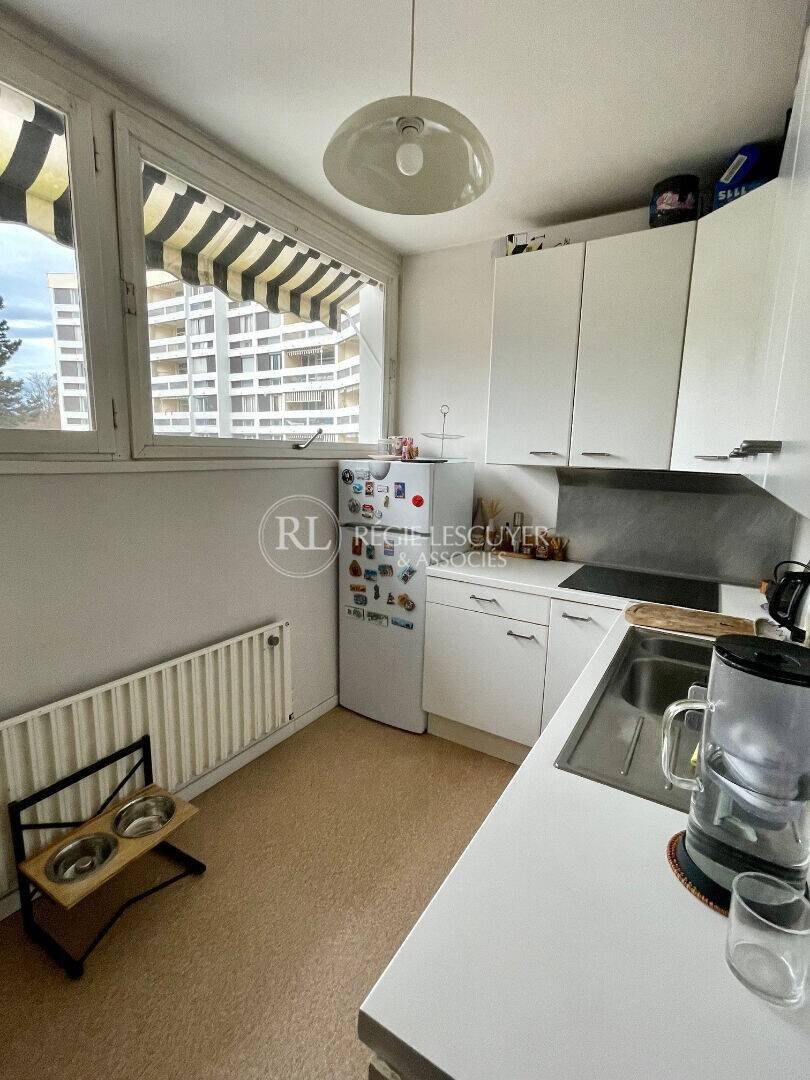 Appartement à louer, 45m², Oullins