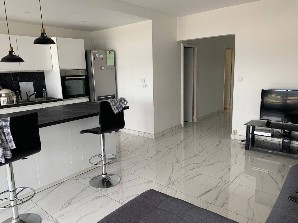 Appartement à louer, 81m², Lyon 9ème