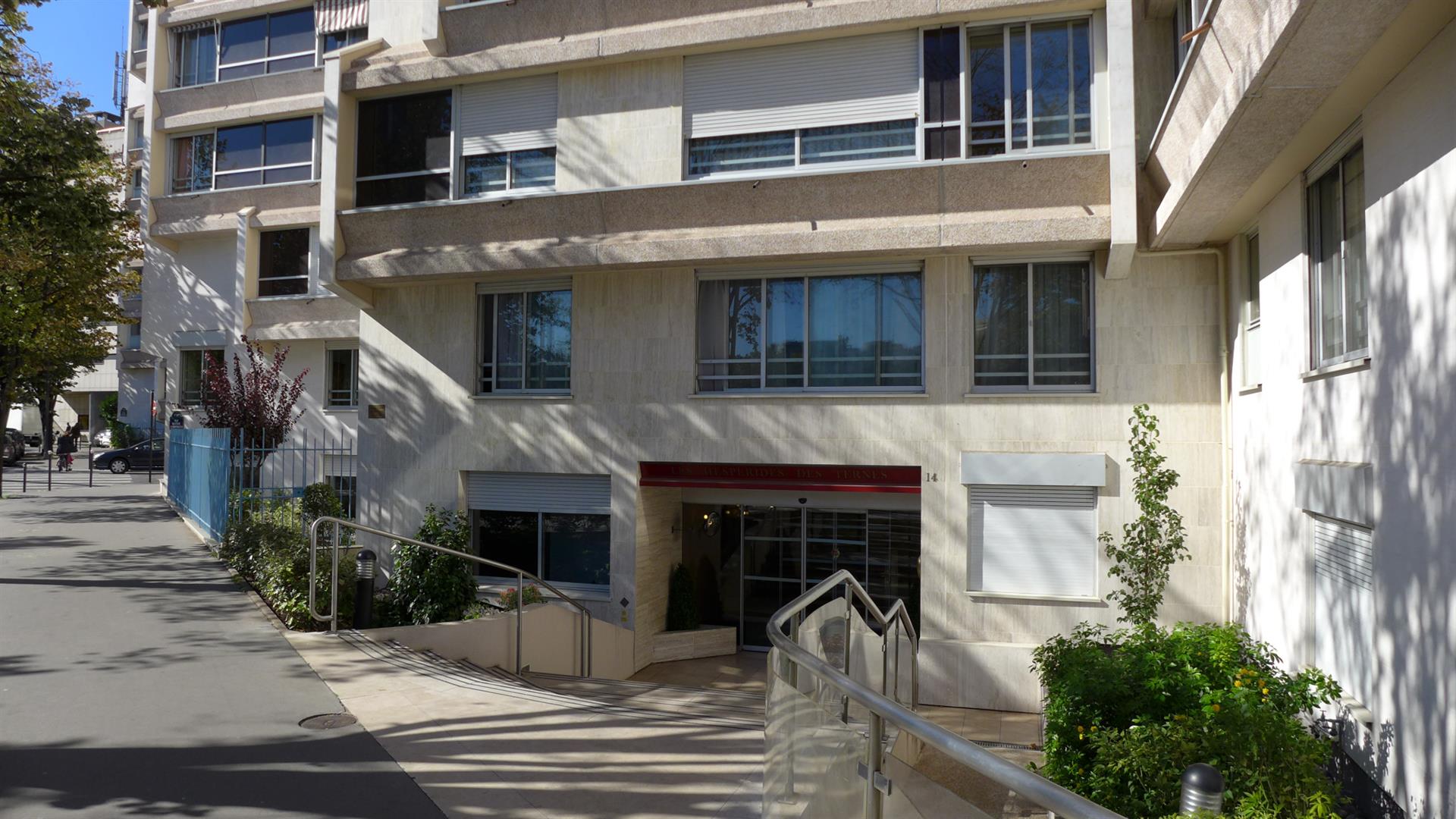 Hespérides Viager 2 pièces à Paris (75017)