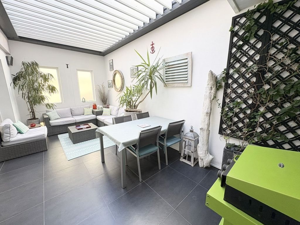 Maison à vendre, 120m², Le Grau-du-Roi