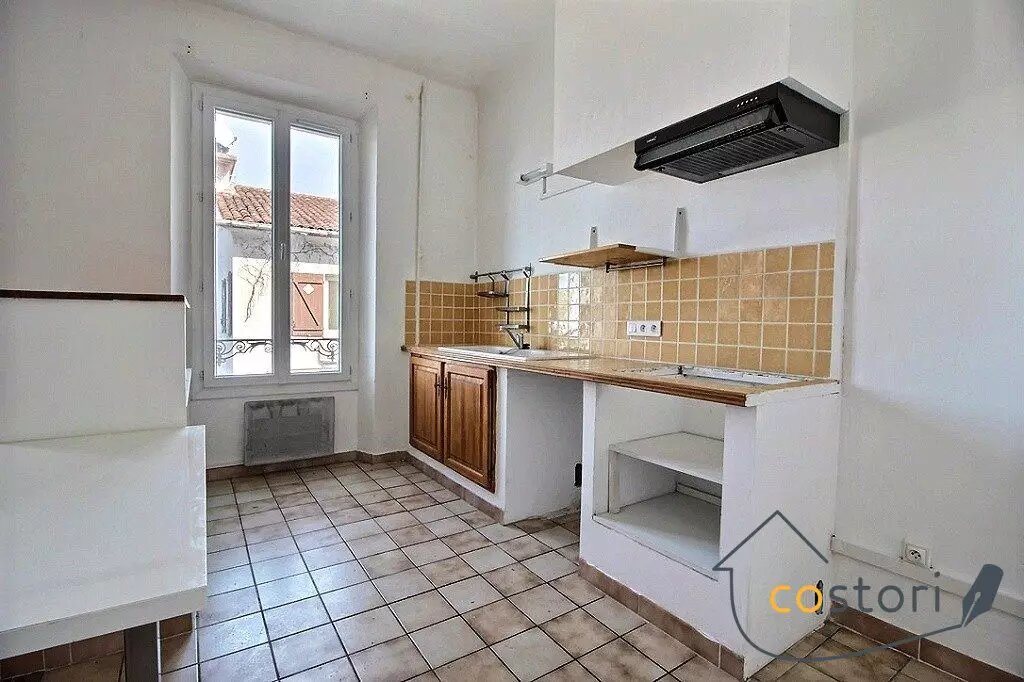 Appartement à louer, 36m², Trans-en-Provence
