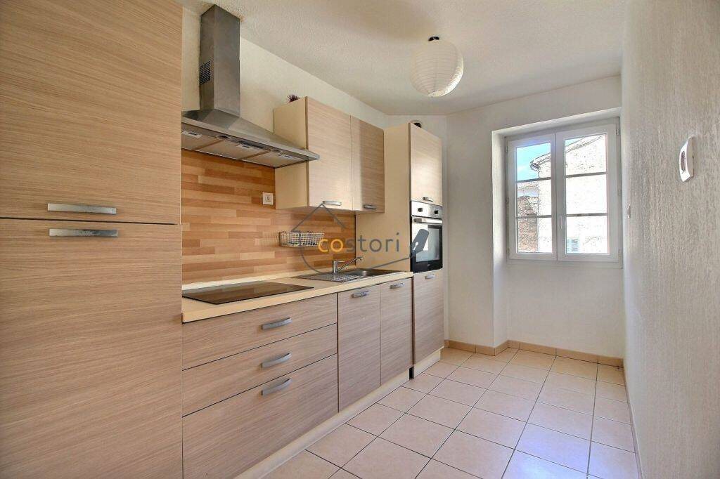 Appartement à louer, 37m², Trans-en-Provence