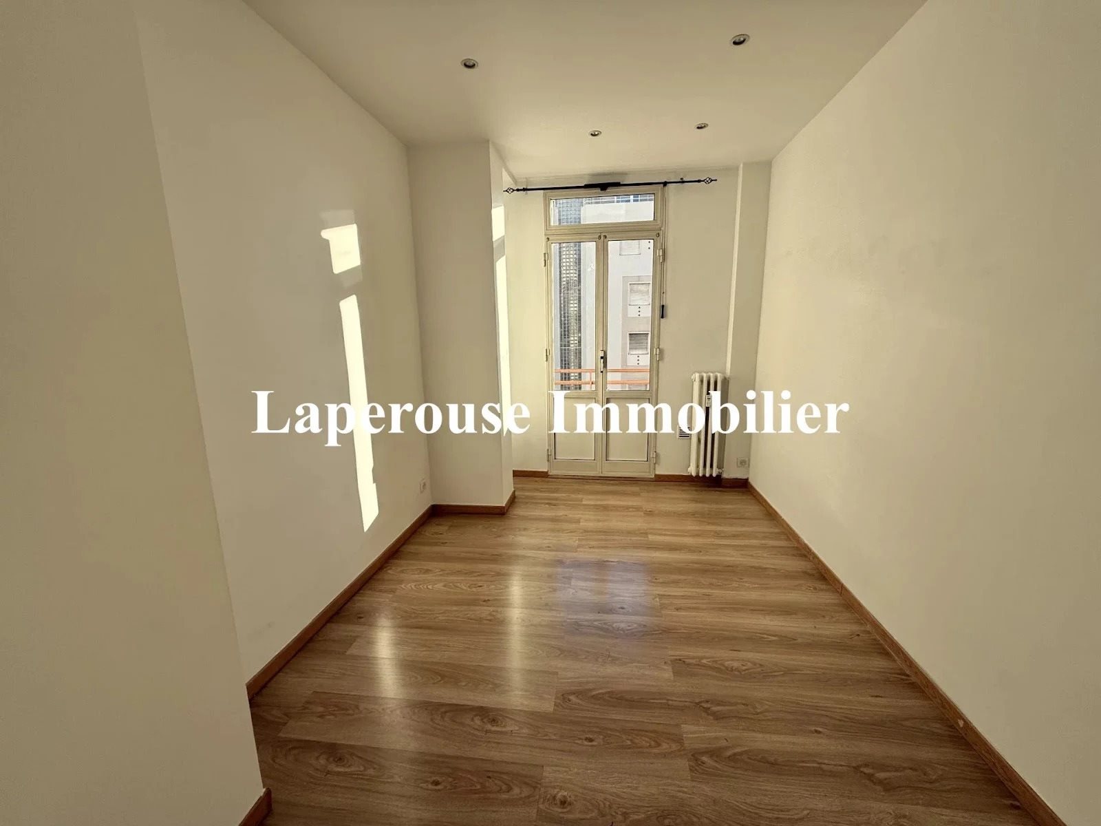 Appartement à louer, 66m², Nice