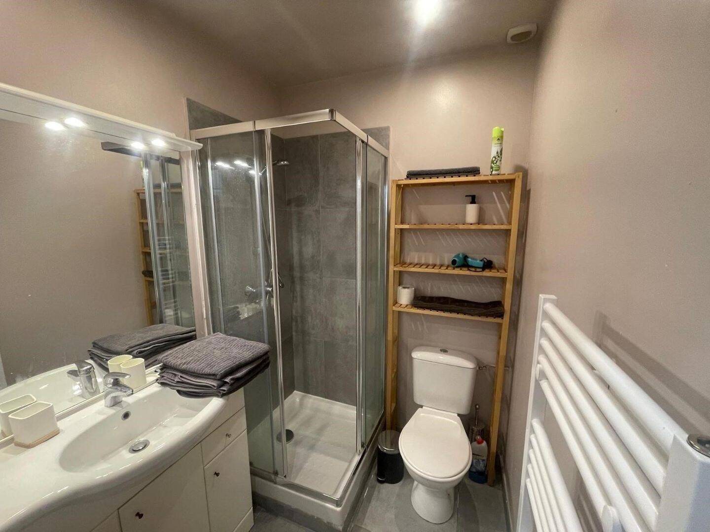 Appartement à louer, 34m², Marseille 8ème