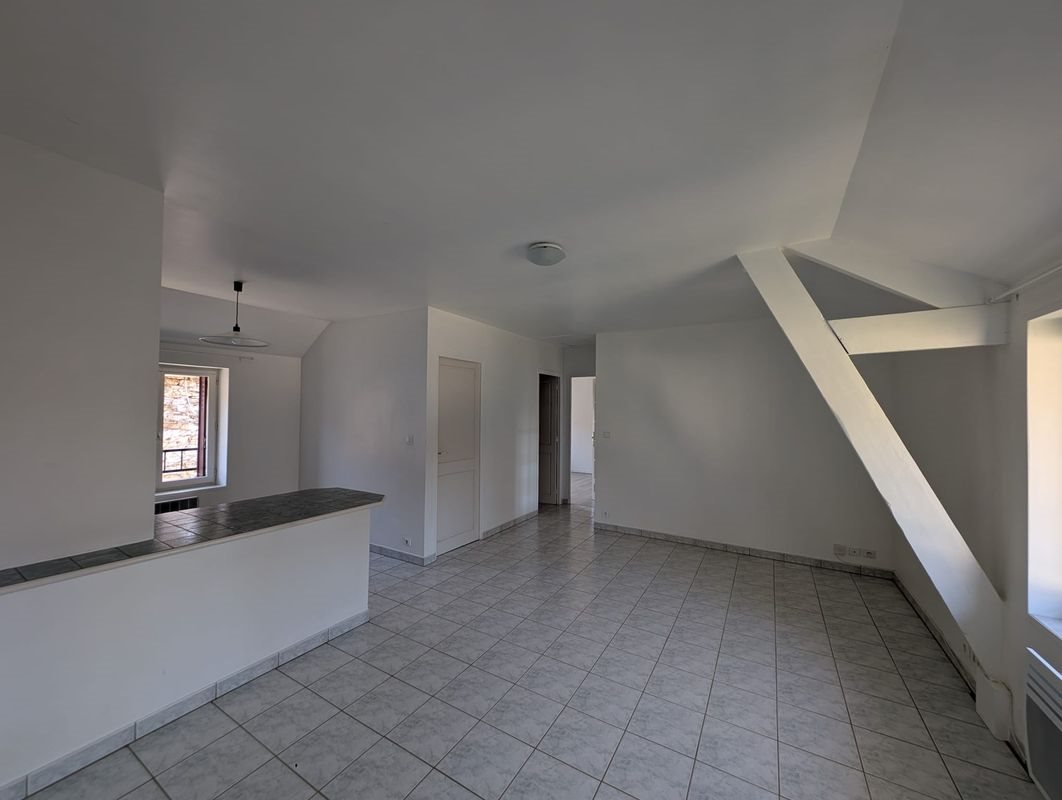 Appartement à louer, 52m², Janville-sur-Juine