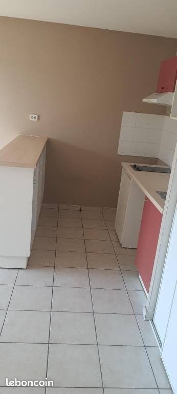 Appartement à louer, 35m², Villefontaine