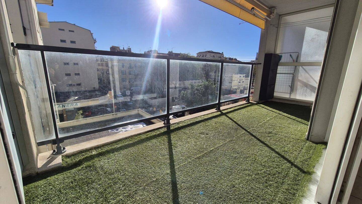 Appartement à louer, 30m², Nice