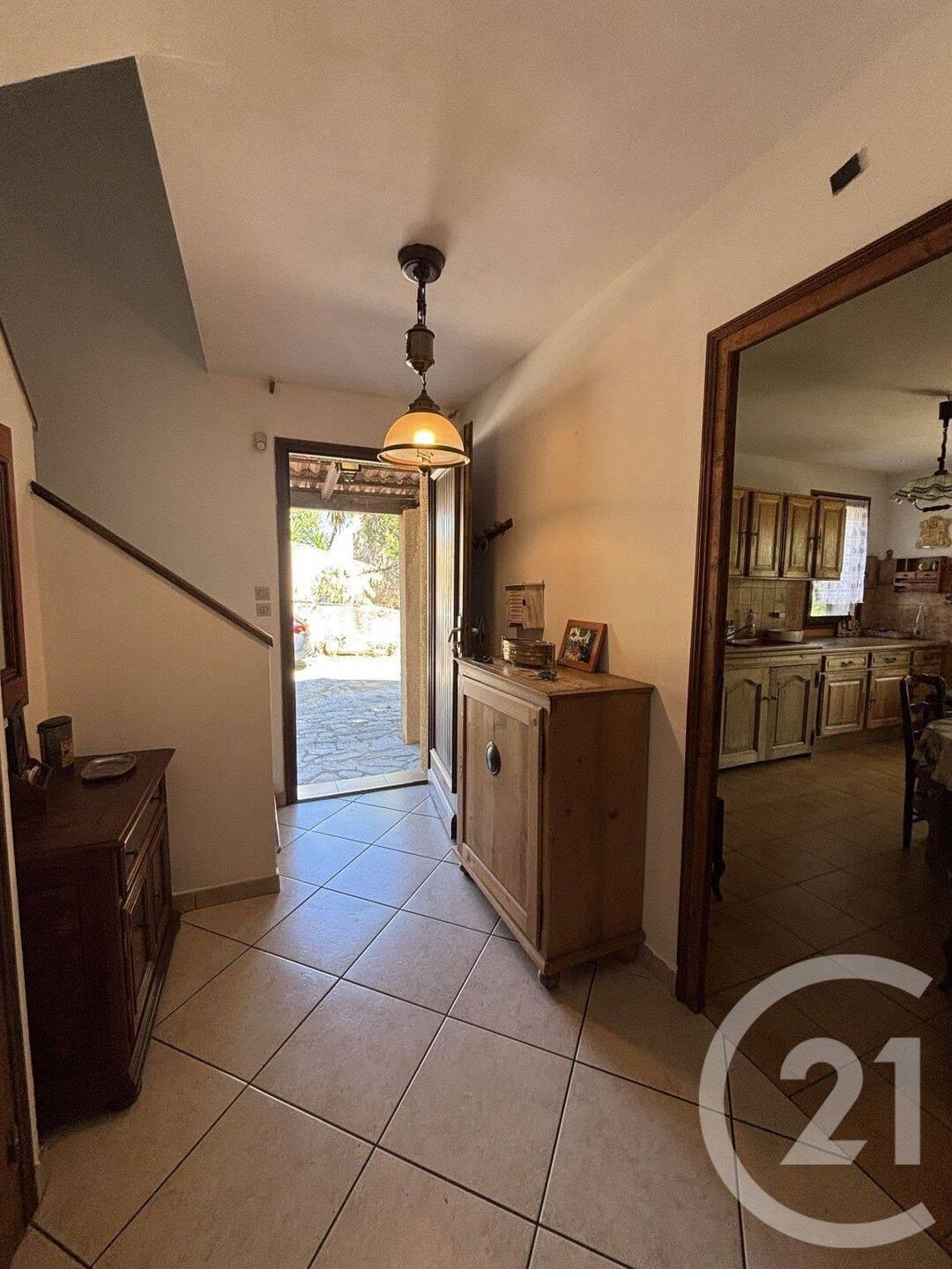 Maison à louer, 120m², Biguglia