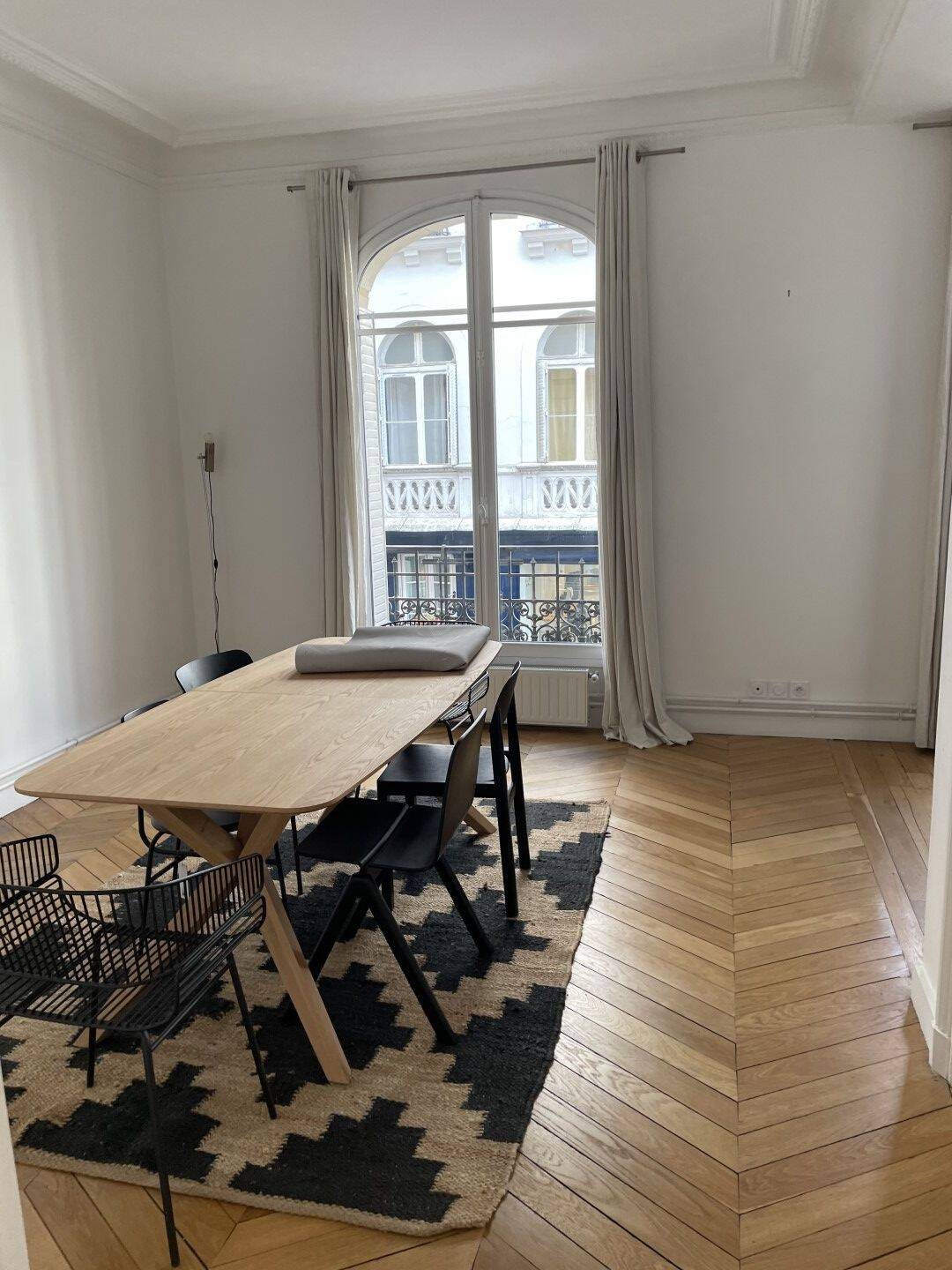 Appartement à louer, 98m², Paris 18ème