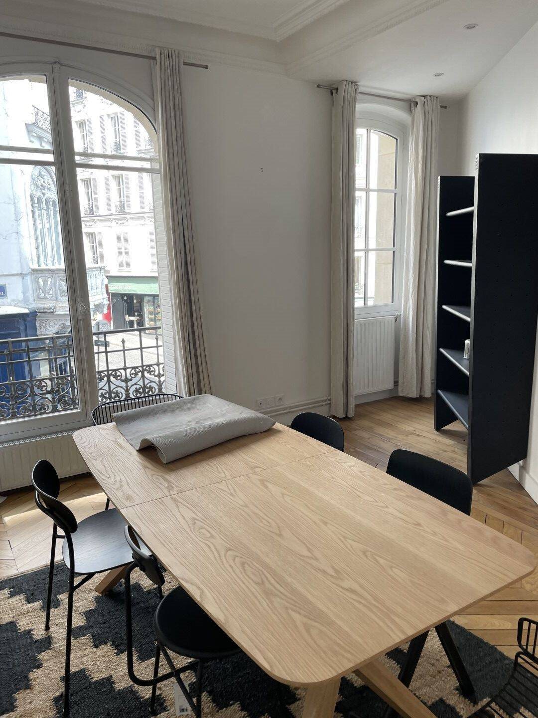 Appartement à louer, 98m², Paris 18ème