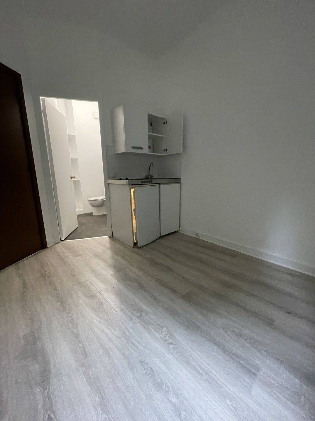 Appartement à louer, 10m², Paris 16ème