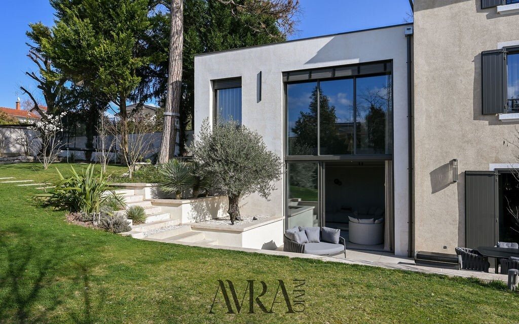 Maison à louer, 380m², Lyon 3ème