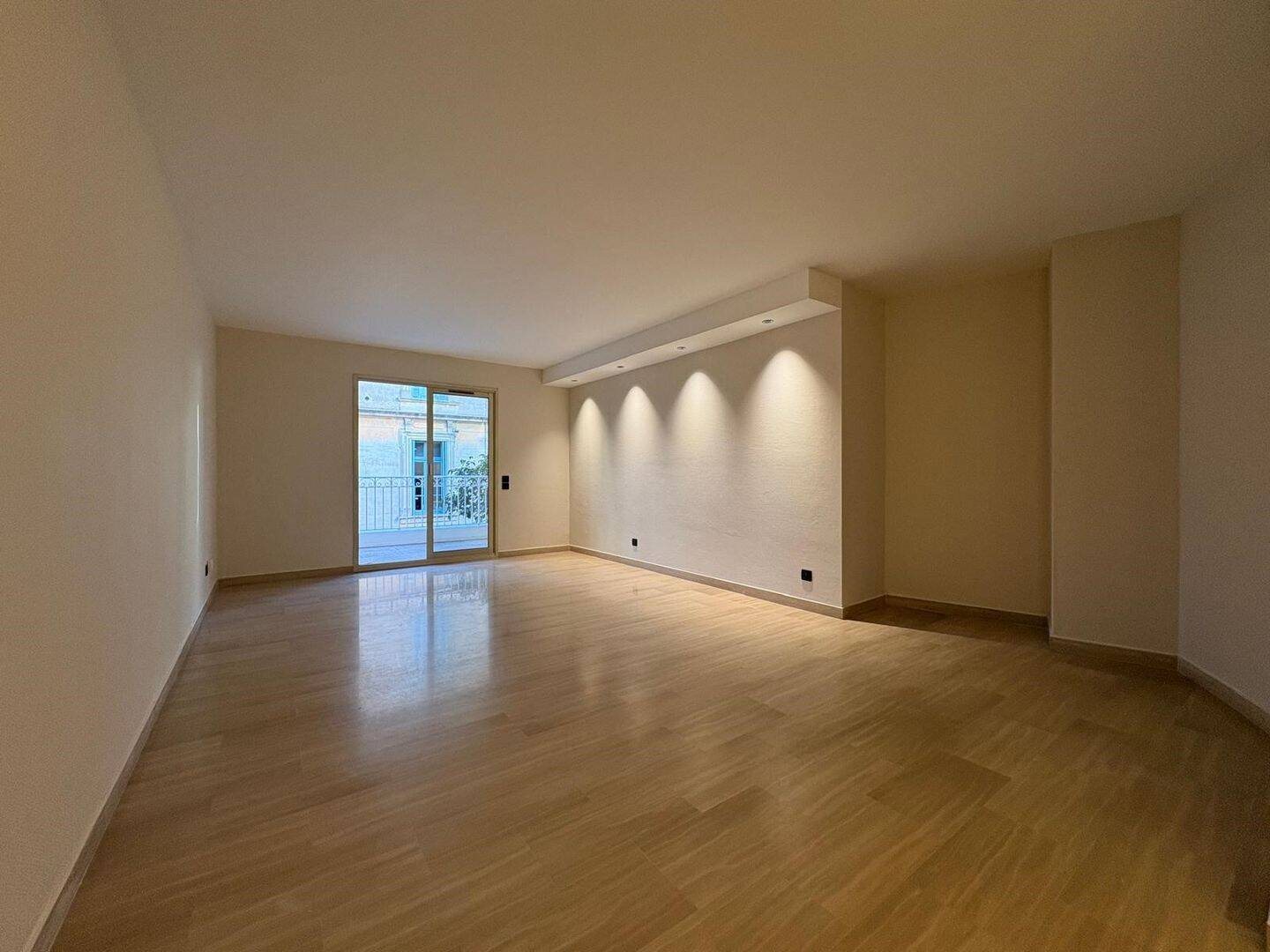 Appartement à louer, 90m², Le Cannet