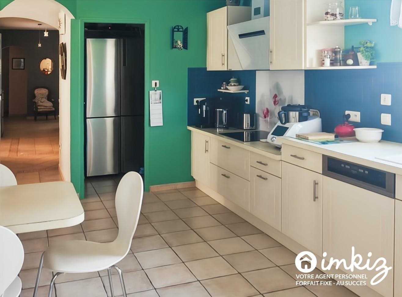 Maison à vendre, 315m², Saint-Restitut