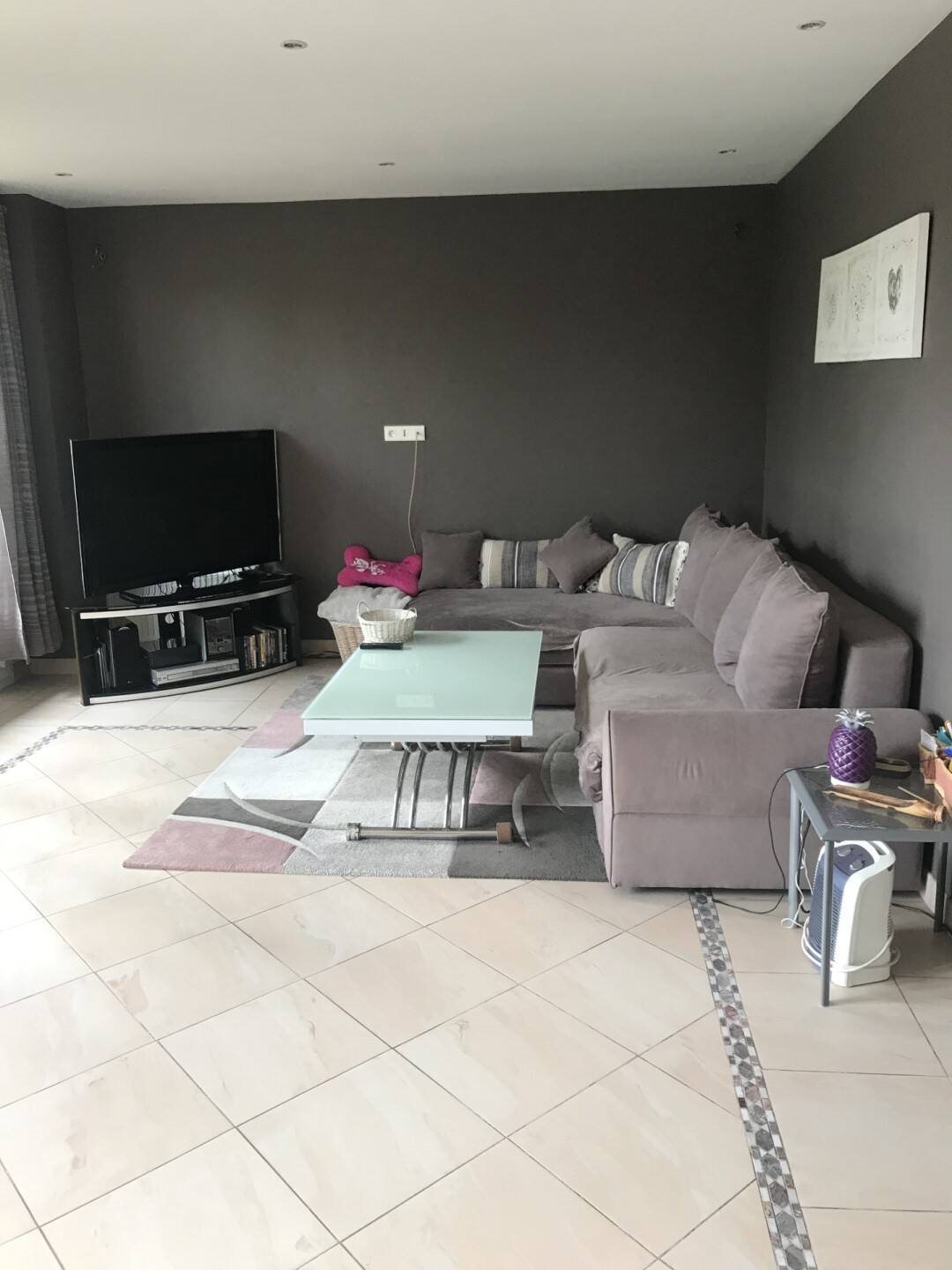 Appartement à louer, 100m², Paray-Vieille-Poste
