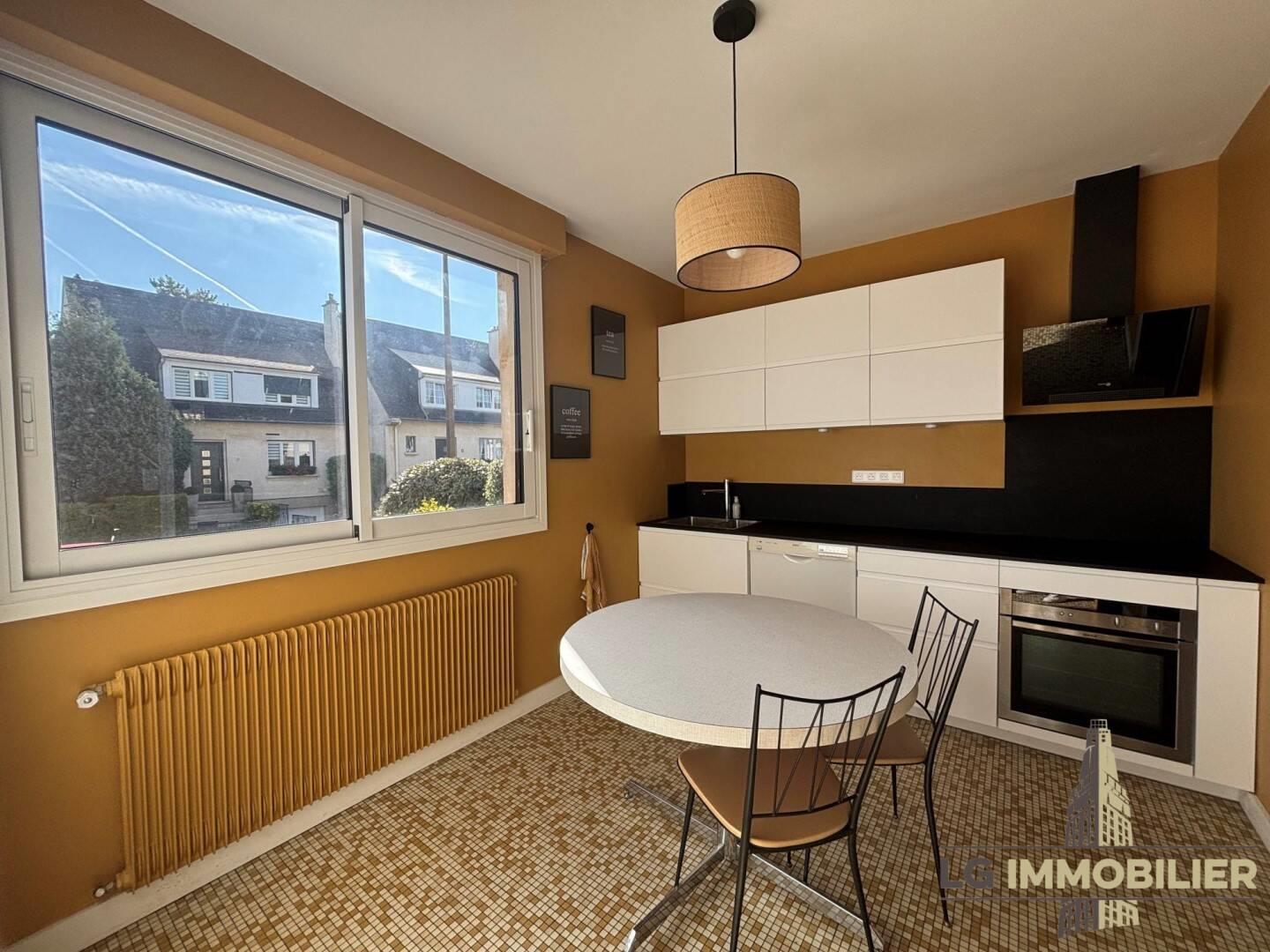 Maison à louer, 110m², Amiens