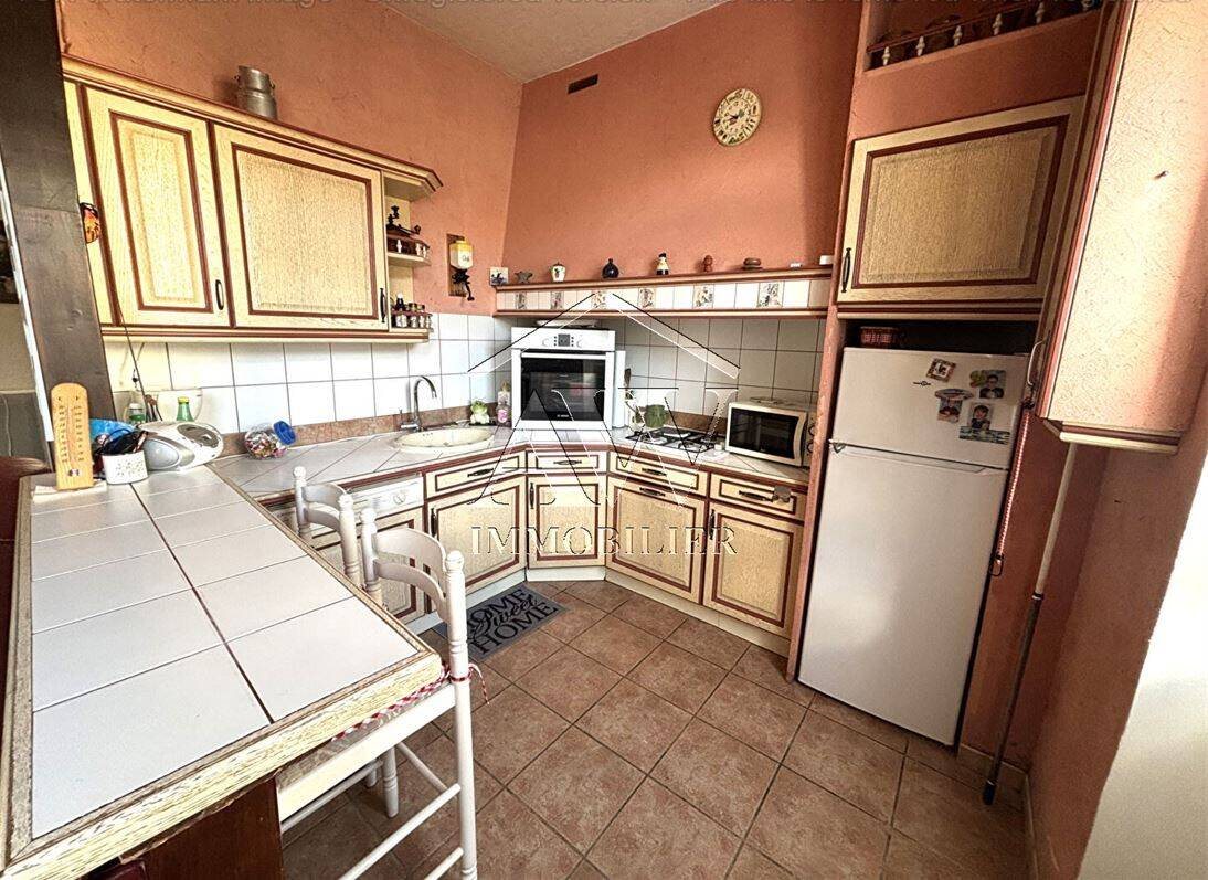 Maison à vendre, 75m², Bury