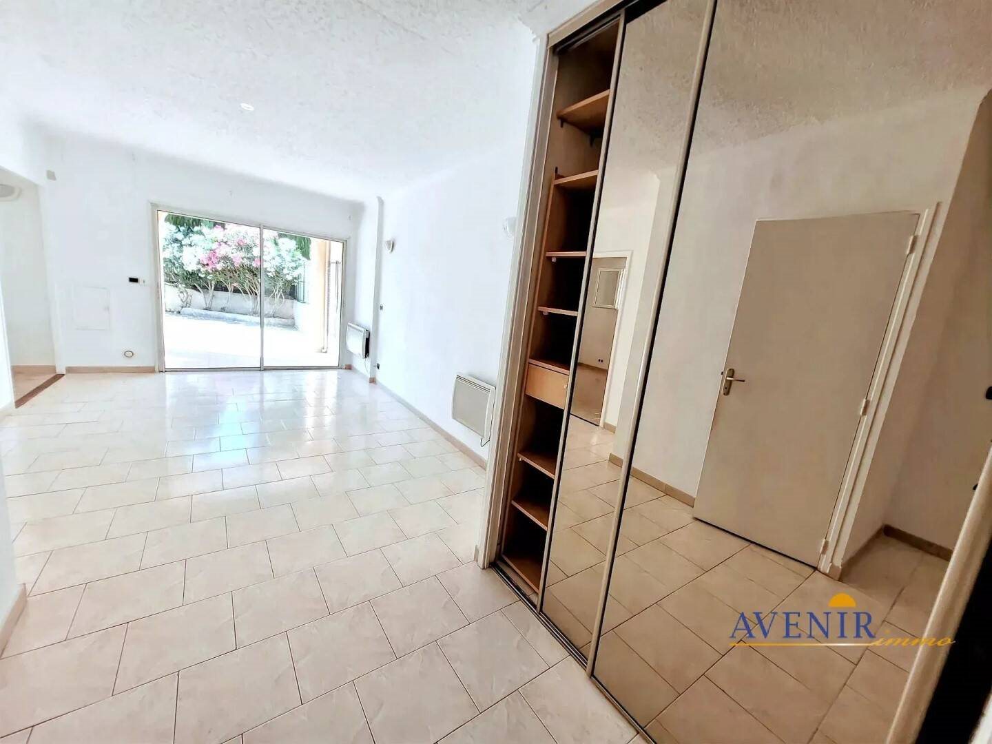 Maison à louer, 68m², Plan-de-Cuques