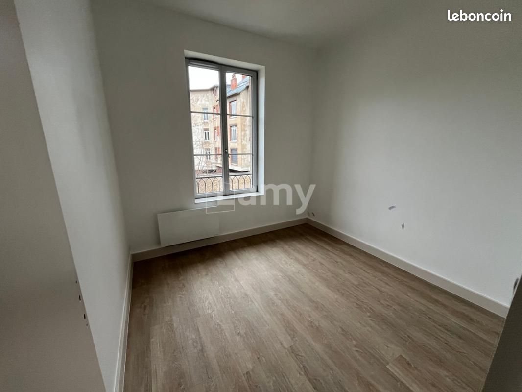 Appartement à louer, 102m², Lons-le-Saunier
