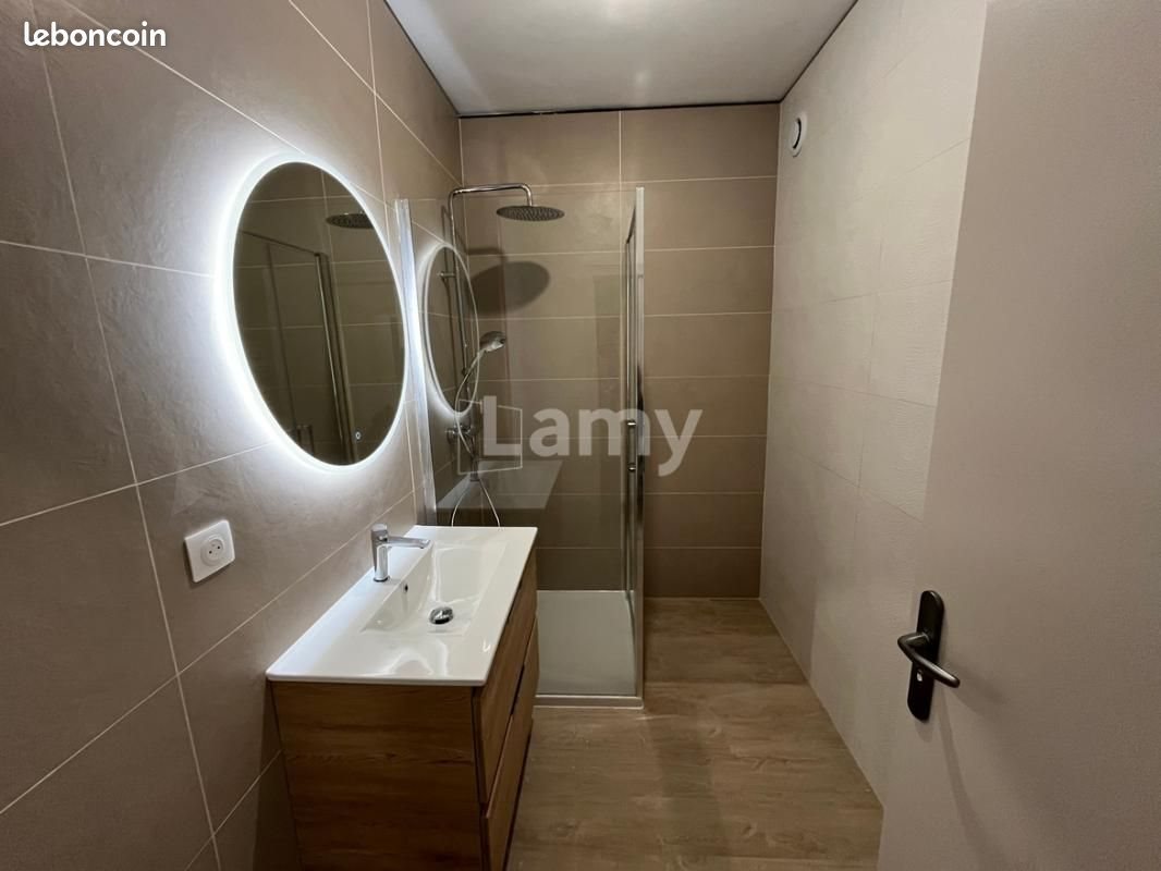 Appartement à louer, 76m², Lons-le-Saunier