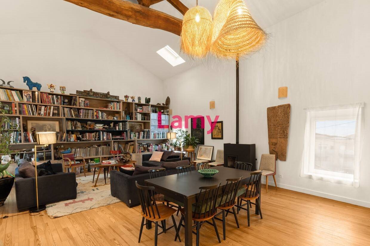 Appartement à vendre, 143m², Saint-Didier-de-Formans