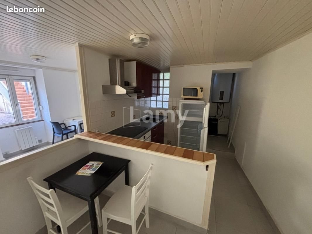 Appartement à louer, 38m², Lons-le-Saunier