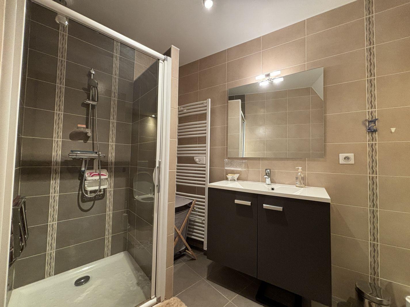 Maison à louer, 66m², Saint-Jean-de-Niost