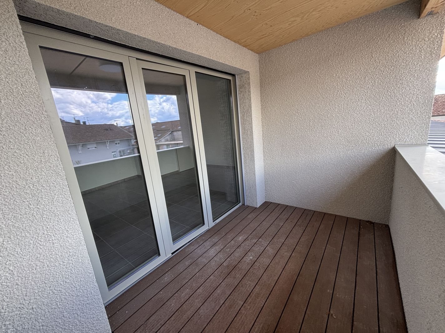 Appartement à louer, 51m², Neuville-les-Dames