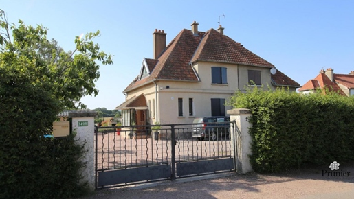 Renovated 105 m² house on 771 m² of land near Autun