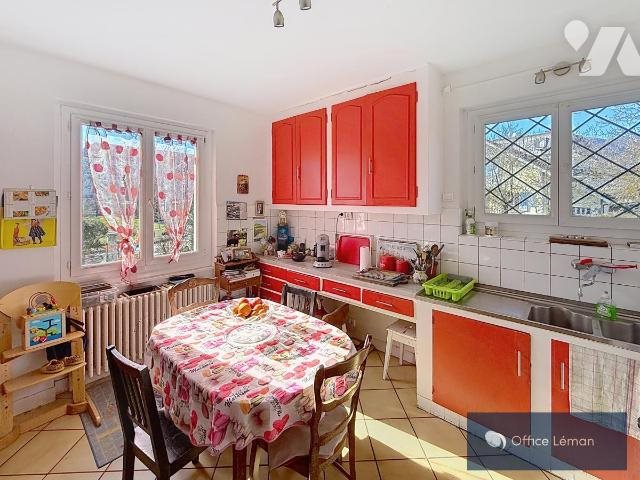 Maison à vendre, 155m², Divonne-les-Bains