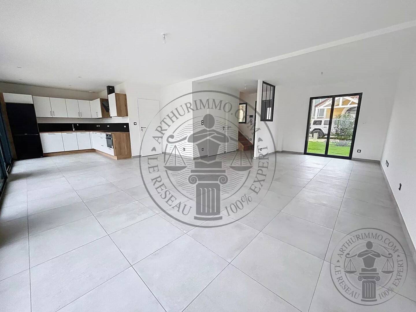 Maison à louer, 124m², Angervilliers