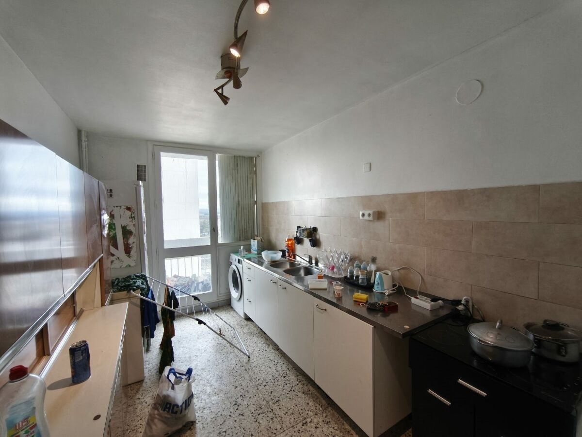 Appartement à vendre, 77m², Nîmes