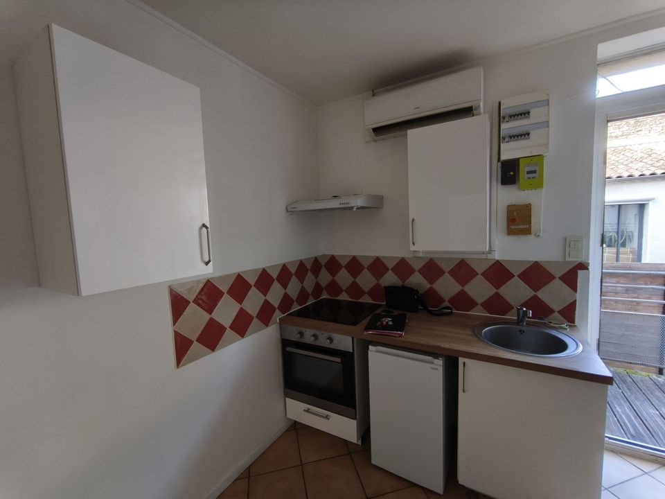 Appartement à vendre, 33m², Nîmes