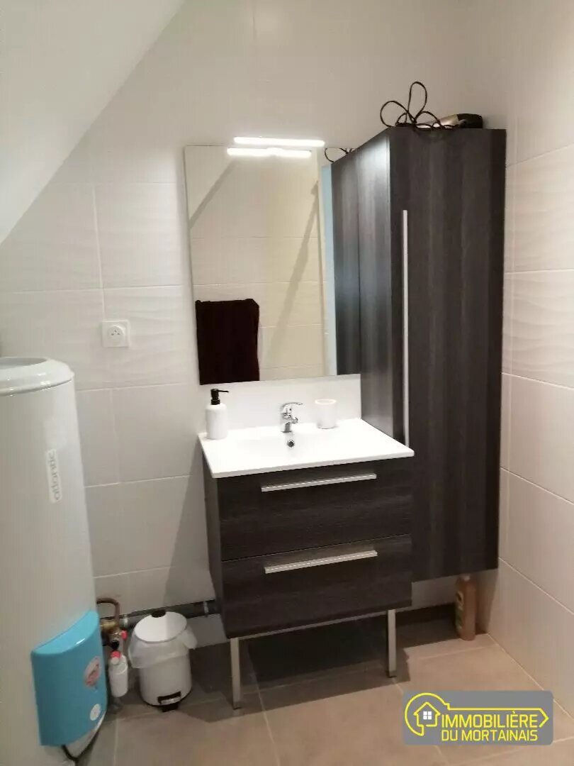 Appartement à louer, 28m², Saint-Hilaire-du-Harcouët