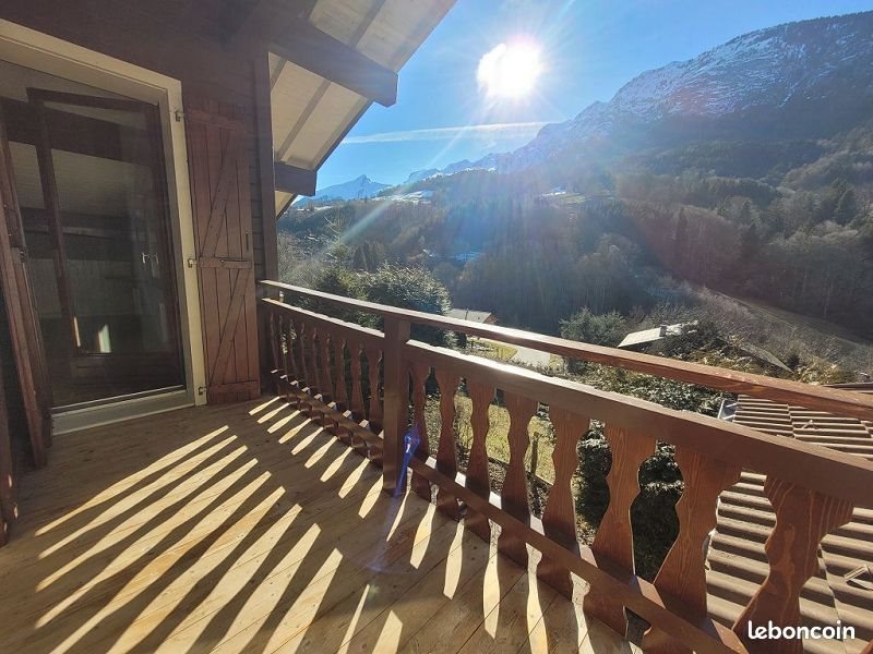 Appartement à louer, 68m², Thônes