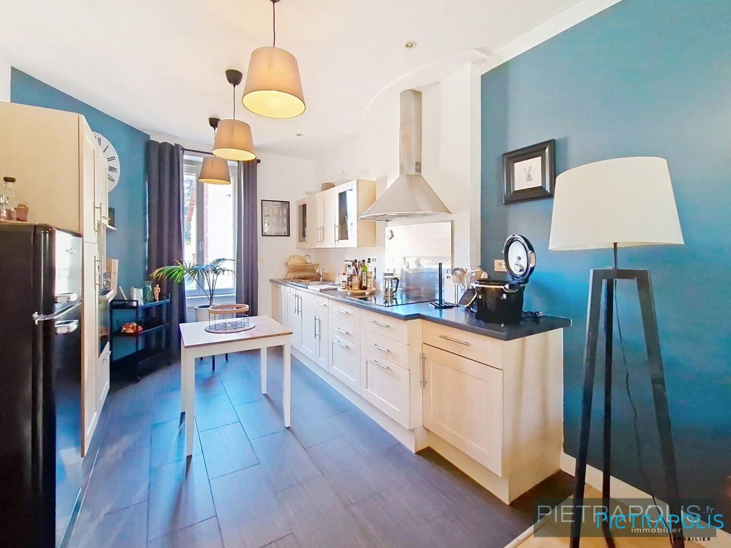 Appartement à vendre, 80m², Saint-Marcel-l'Eclairé