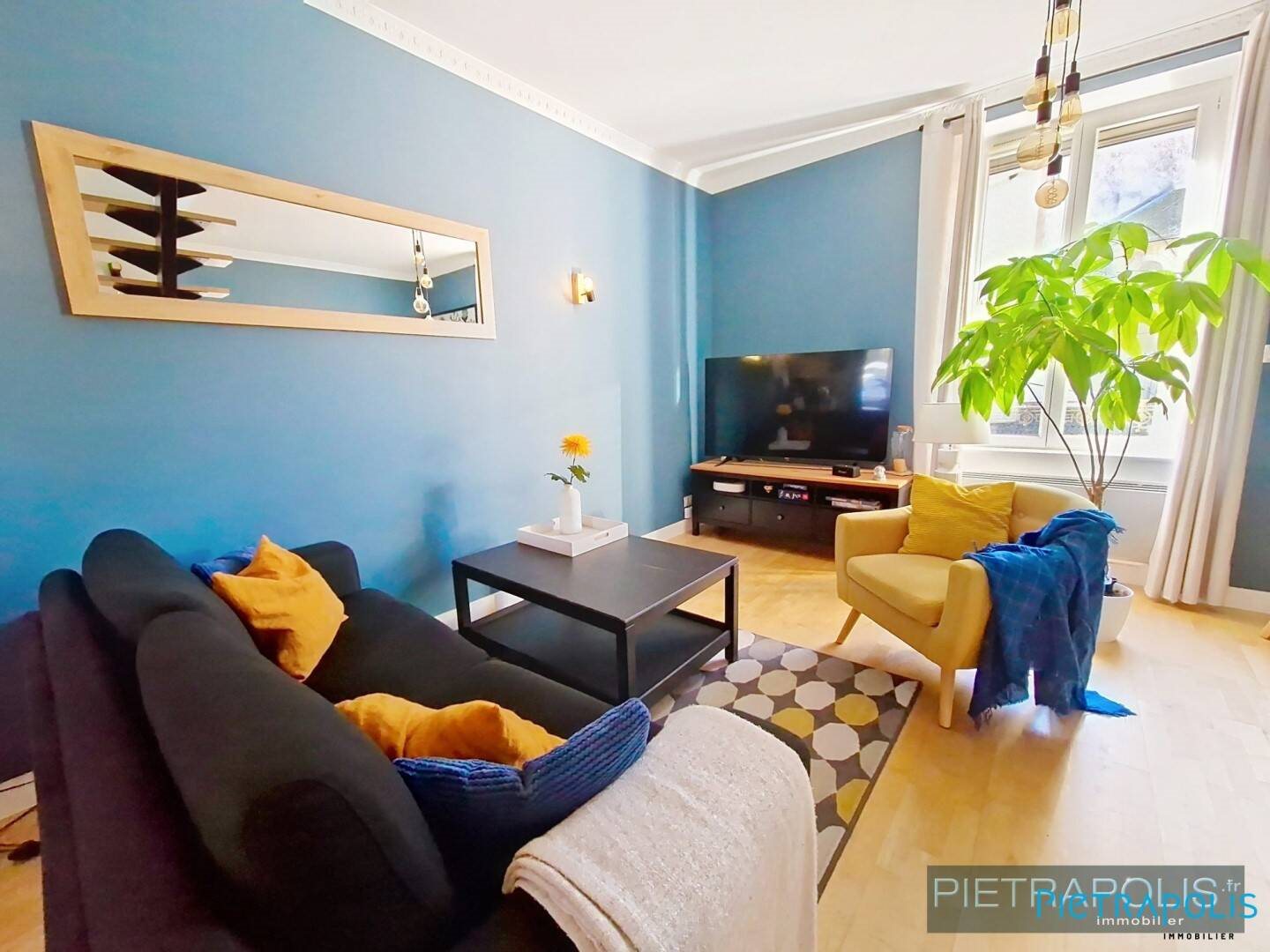 Appartement à vendre, 80m², Saint-Marcel-l'Eclairé