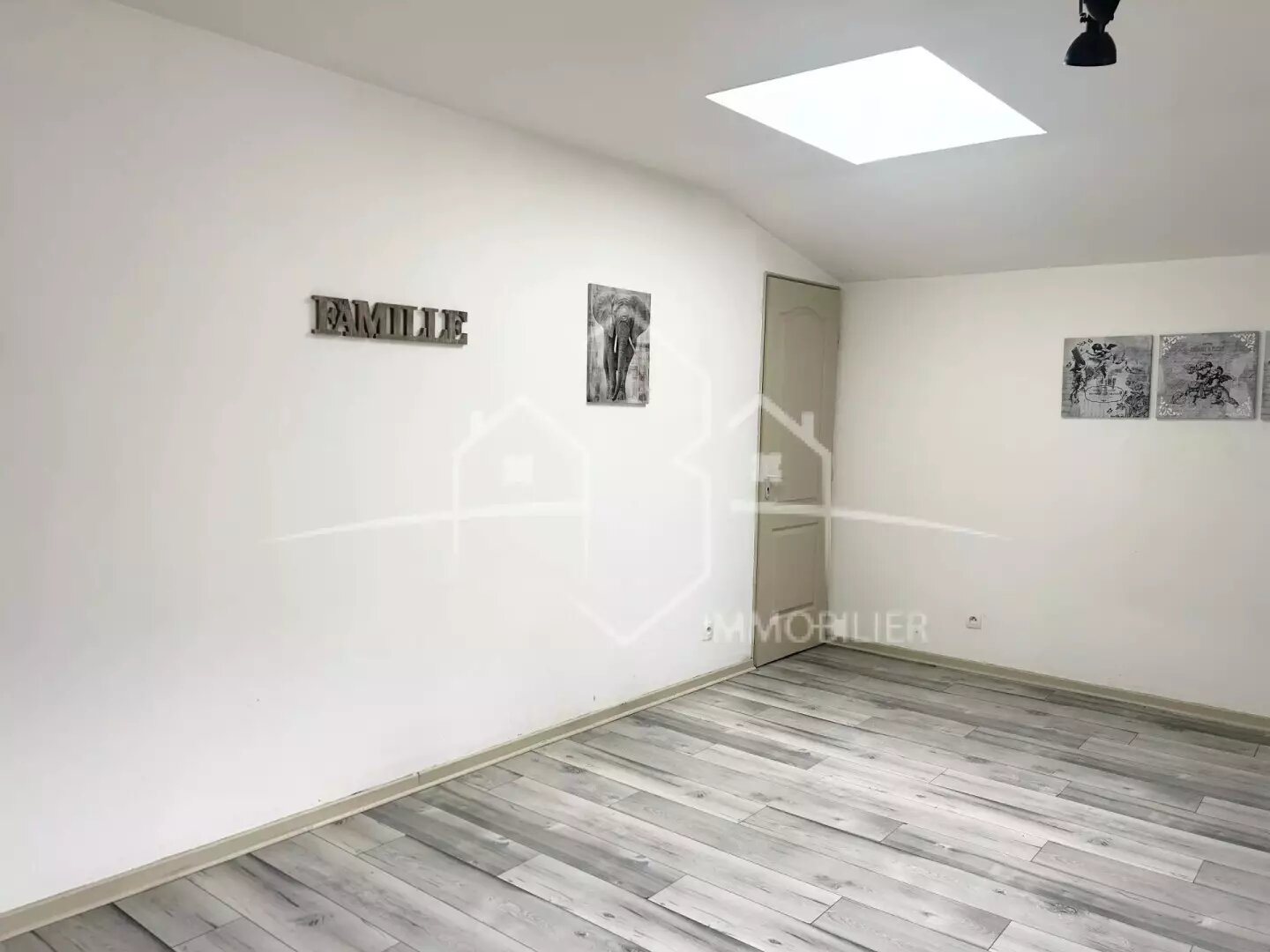 Appartement à louer, 85m², Andance