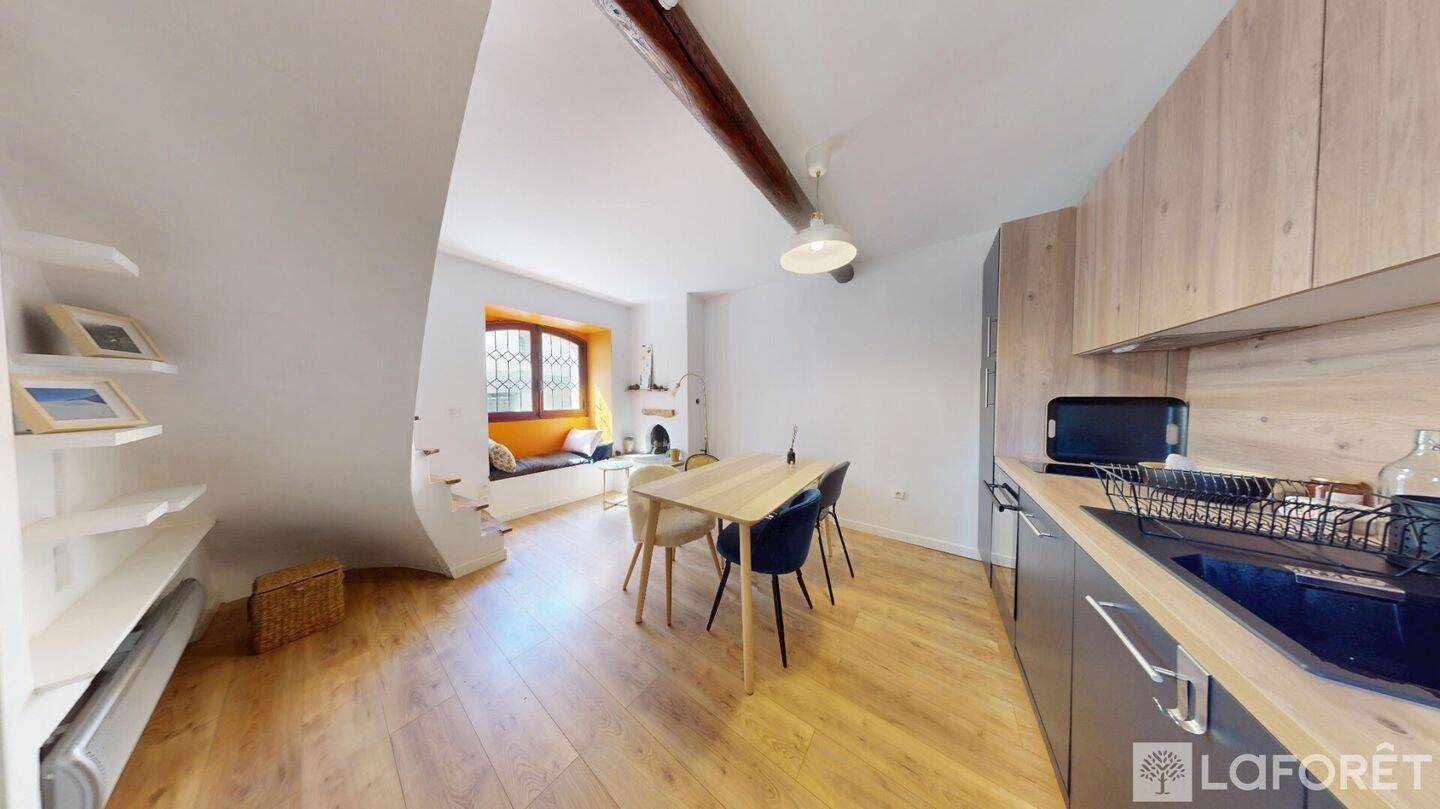Maison à louer, 47m², La Fare-les-Oliviers